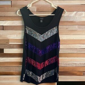 Goes with shorts, blue jeans, or dress pants